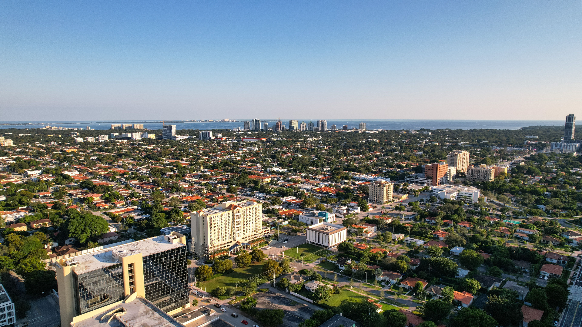 Window cleaning service in Miami Springs, FL
